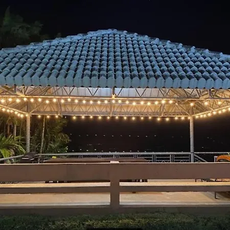 Tagaytay Overlooking Taal. Free Parking Fast Wi-Fi Tagaytay City Exterior photo