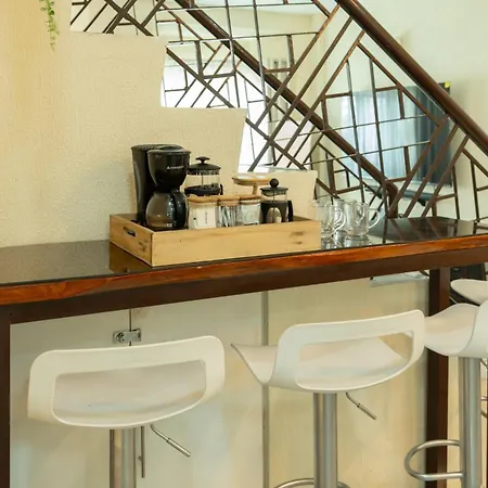 Tagaytay Overlooking Taal. Free Parking Fast Wi-Fi Tagaytay City Exterior photo